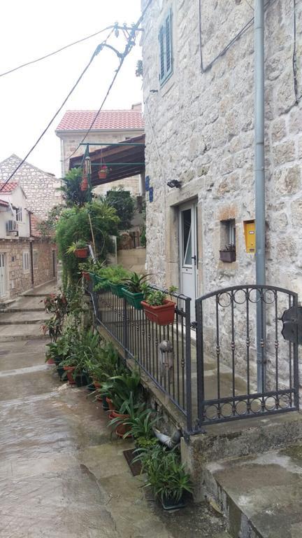 Ana Tudor Apartments Hvar Town Esterno foto