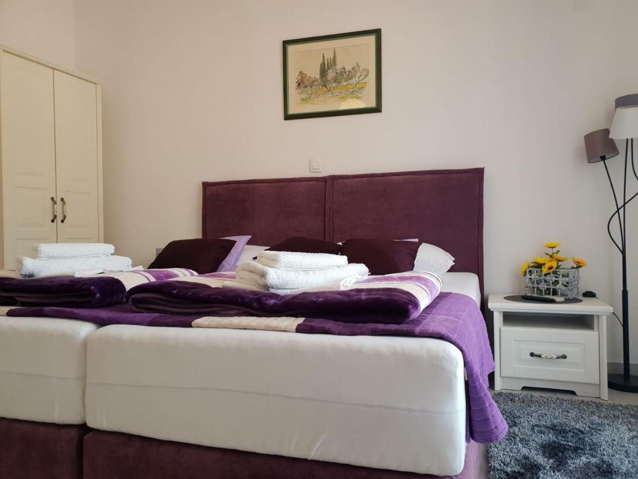 Ana Tudor Apartments Hvar Town Esterno foto